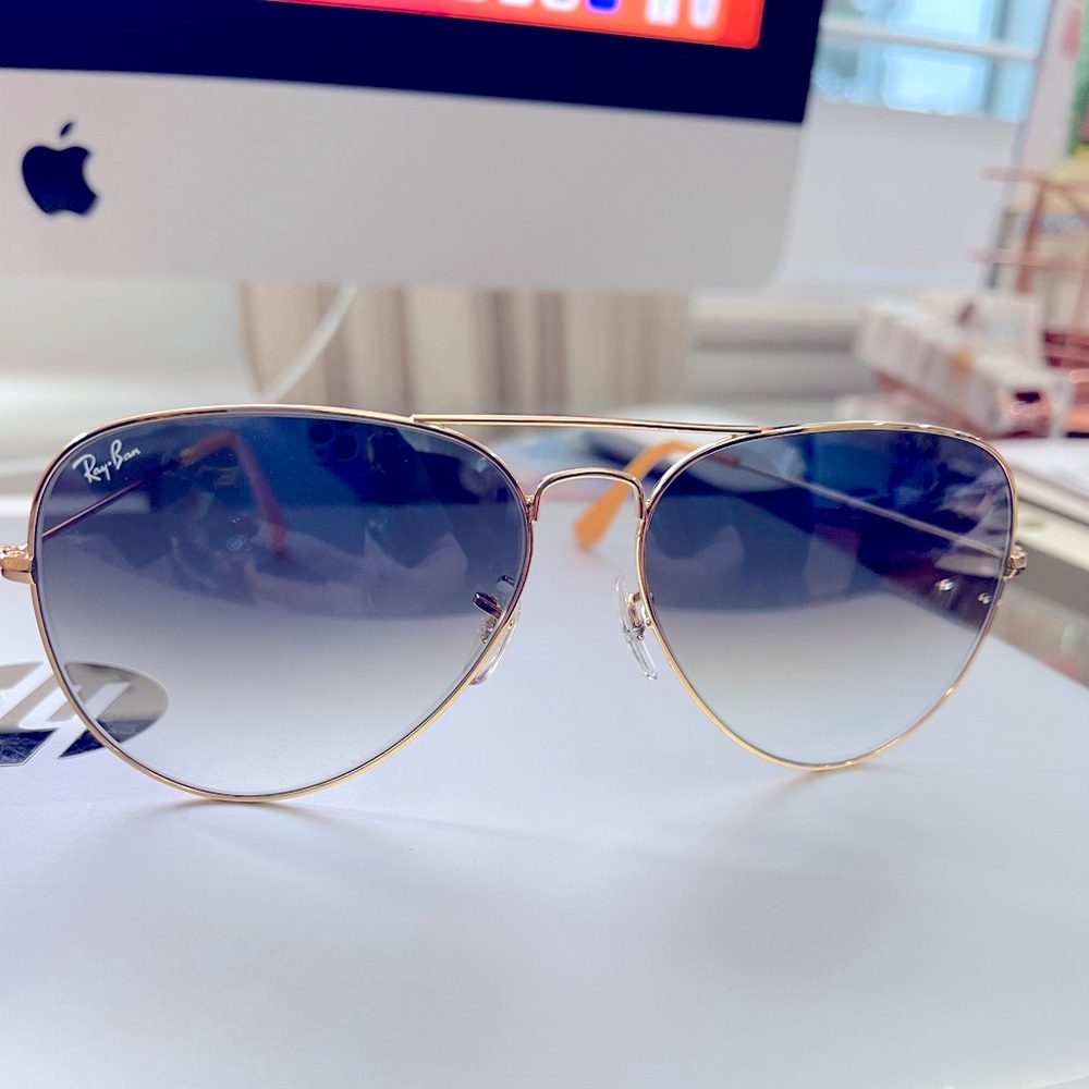 Rayban Aviator brand new 001//3F, frame Size is 62_14-2N. Model #3026